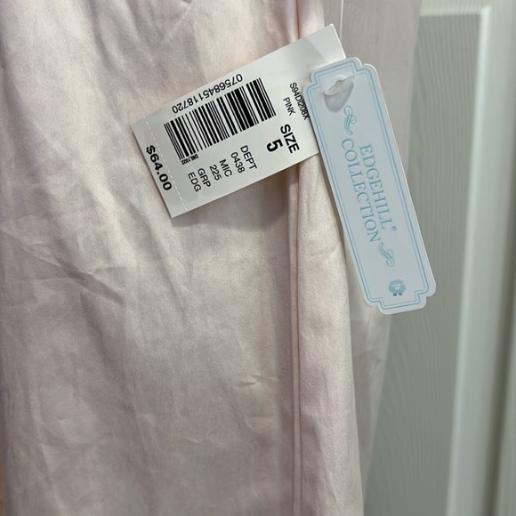 Toddler Smocked dress - Picture 7 of 7